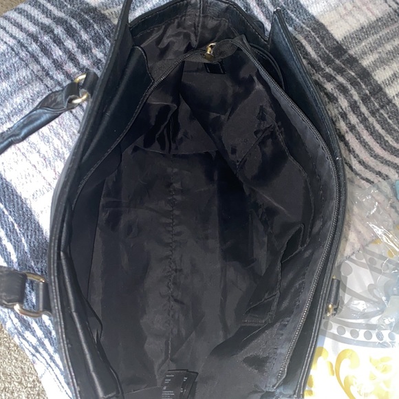 Black H & M purse - Picture 2 of 3